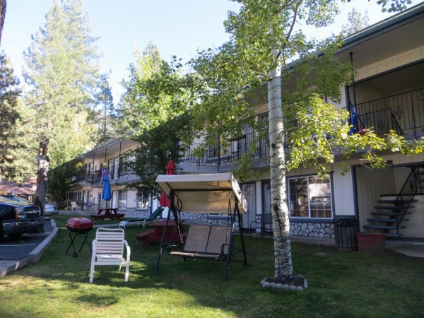 Americana Village Suites image 15